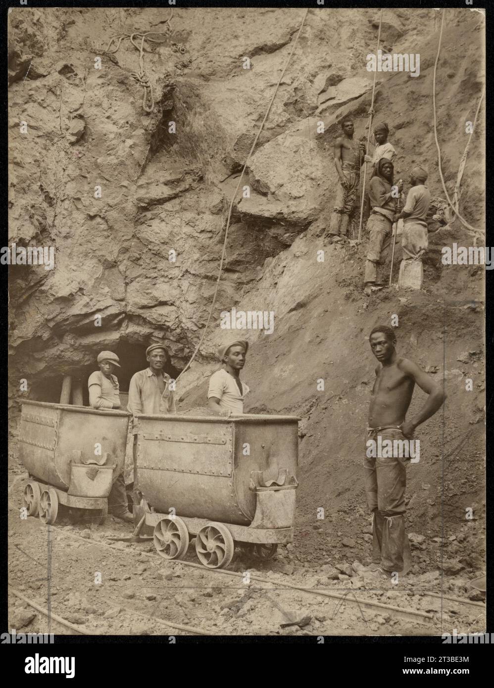 Diamond Miners at the bottom of agreat shaft at the Wesselton Mine, Kimberly, So Africa Stock Photo