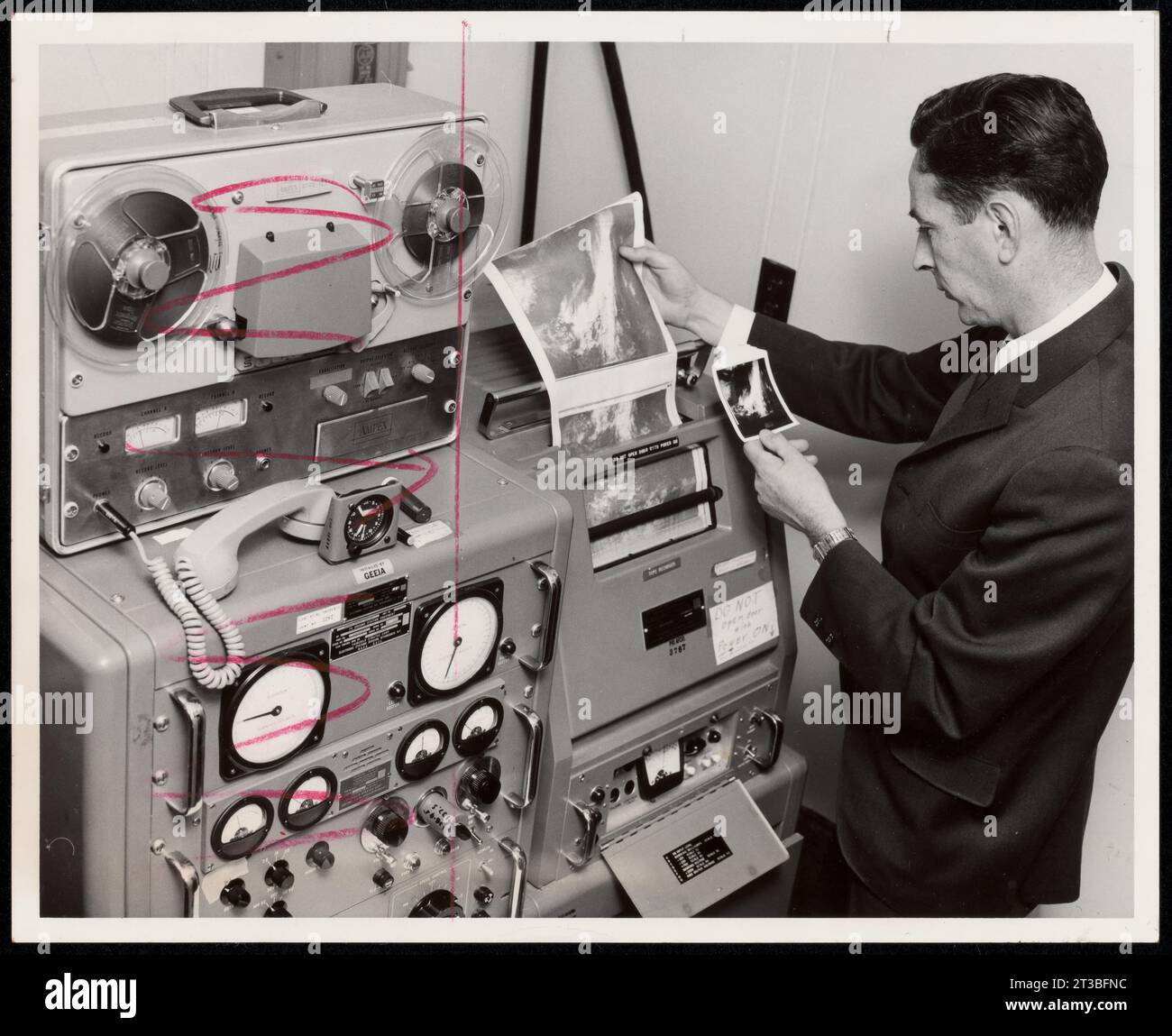 Automatic picture transmission equipment for receiving the NIMBUS
