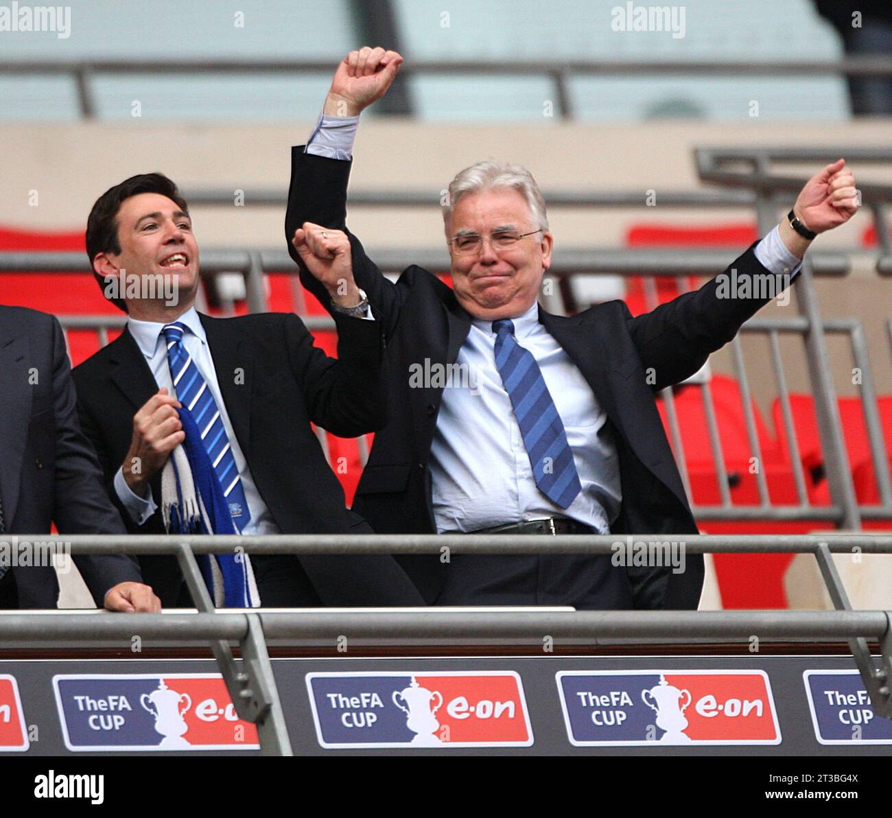 File photo dated 19-04-2009 of Everton chairman Bill Kenwright (right) celebrates victory in the stands with Culture Secretary Andy Burnham (left). Everton chairman Bill Kenwright has died at the age of 78, the Premier League club have announced. Issue date: Tuesday October 24, 2023. Stock Photo