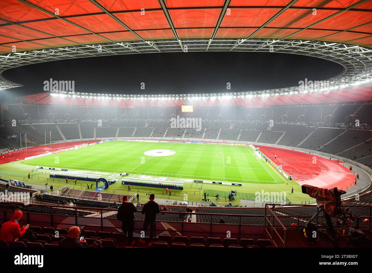 Berlin, Germany. 24th Oct, 2023. Berlin, Germany. October 24 2023: A general view of the stadium before the game Champions League - 1.FC Union Berlin v SSC Napoli - Olympiastadion Berlin. Berlin, Germany. (Ryan Sleiman /SPP) Credit: SPP Sport Press Photo. /Alamy Live News Stock Photo