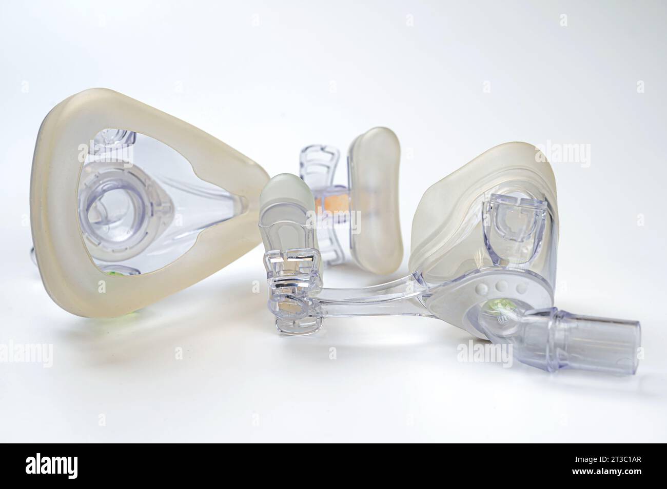 Medical full face and nasal oxygen masks for obstructive sleep apnea