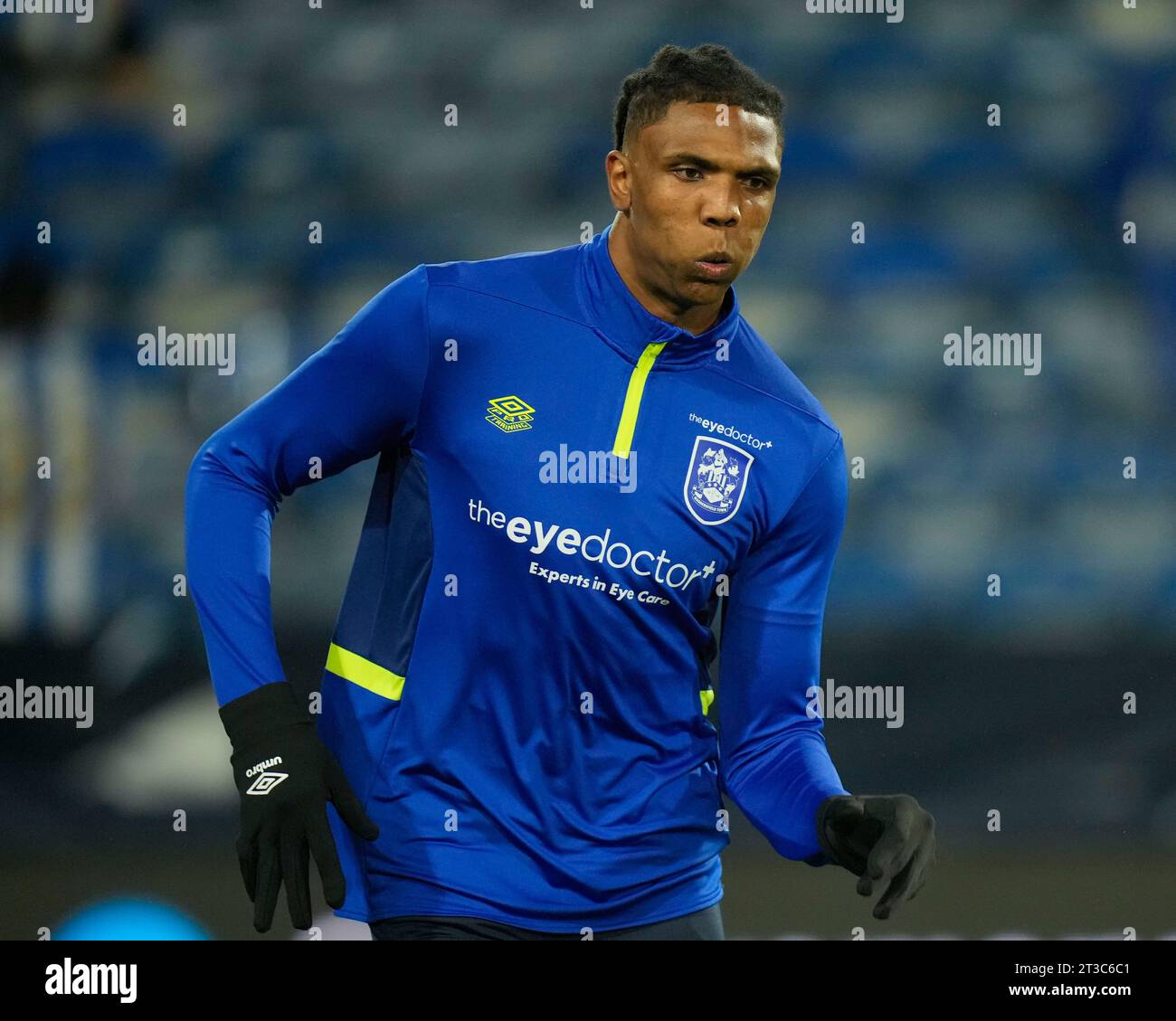 Kyle Hudlin #27 of Huddersfield Town warms up before the Sky Bet 
