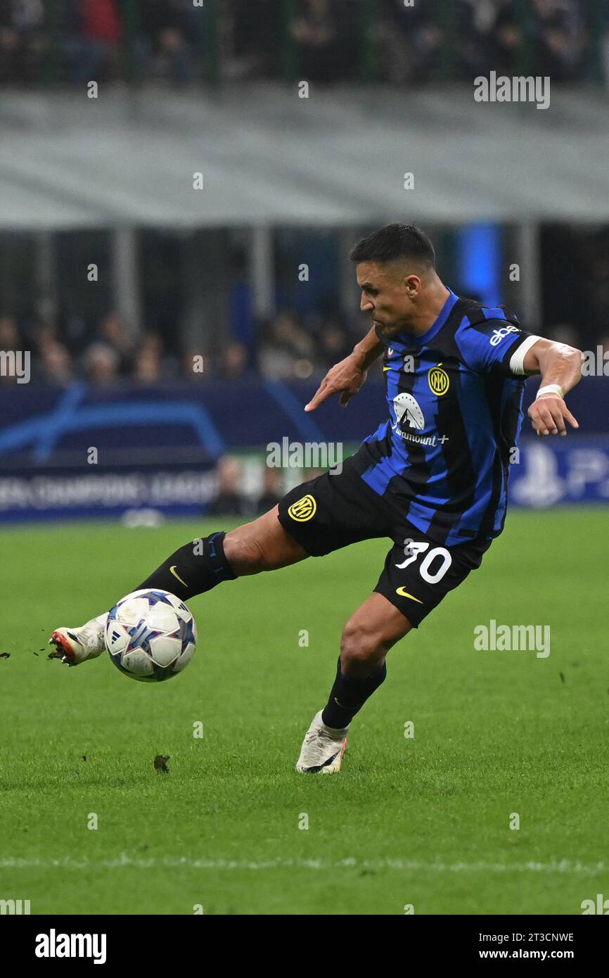 Inter team hi-res stock photography and images - Alamy