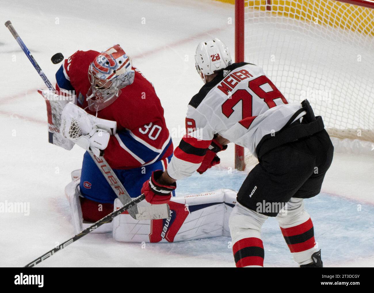 Primeau Montreal Canadiens goaltender Cayden Primeau (30) makes a save as New ...