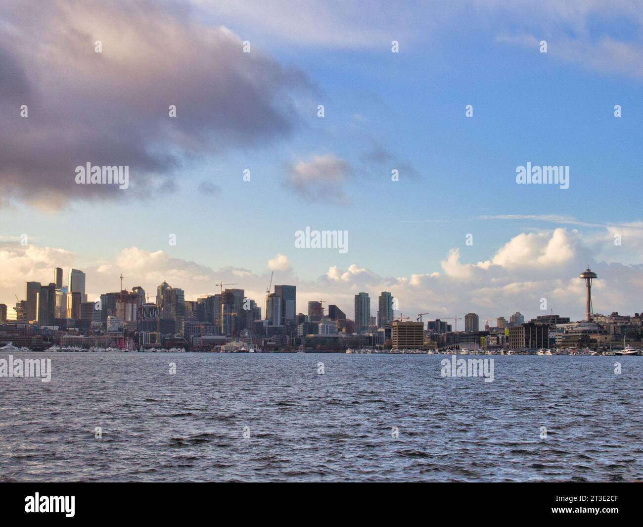 Beautiful view of downtown Seattle in January from across Lake Union, with the iconic Space Needle. Taken from Gas Works Park in the early morning. Stock Photo