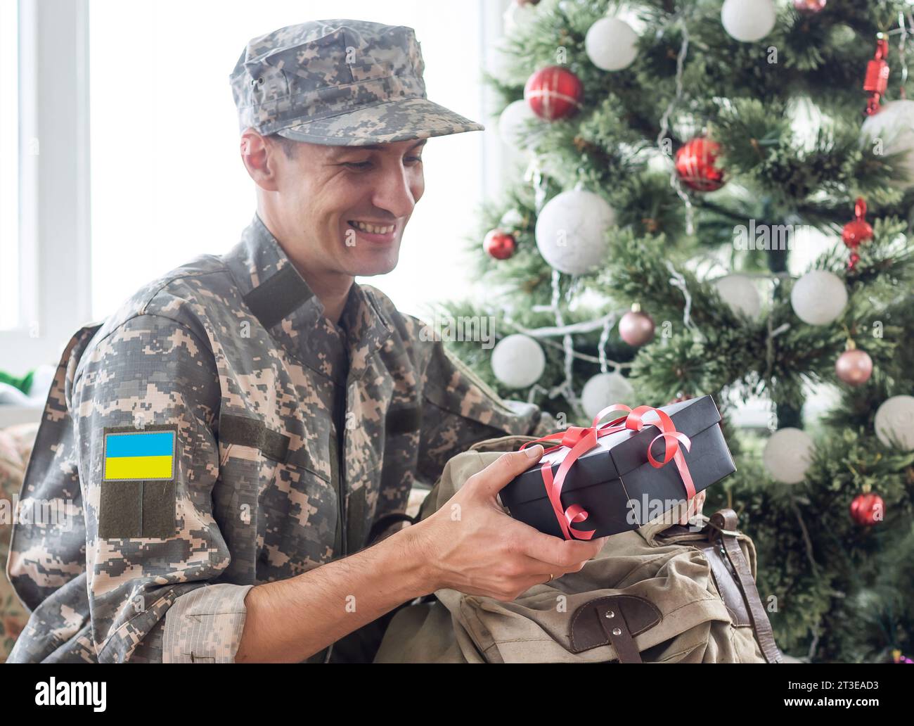 Machine gun guitar hi-res stock photography and images - Alamy