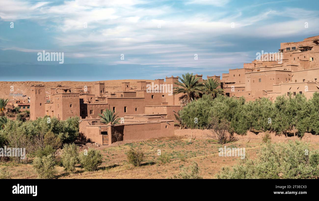 ait-ben-haddou-is-a-fortified-city-in-morocco-it-is-a-great-example-of