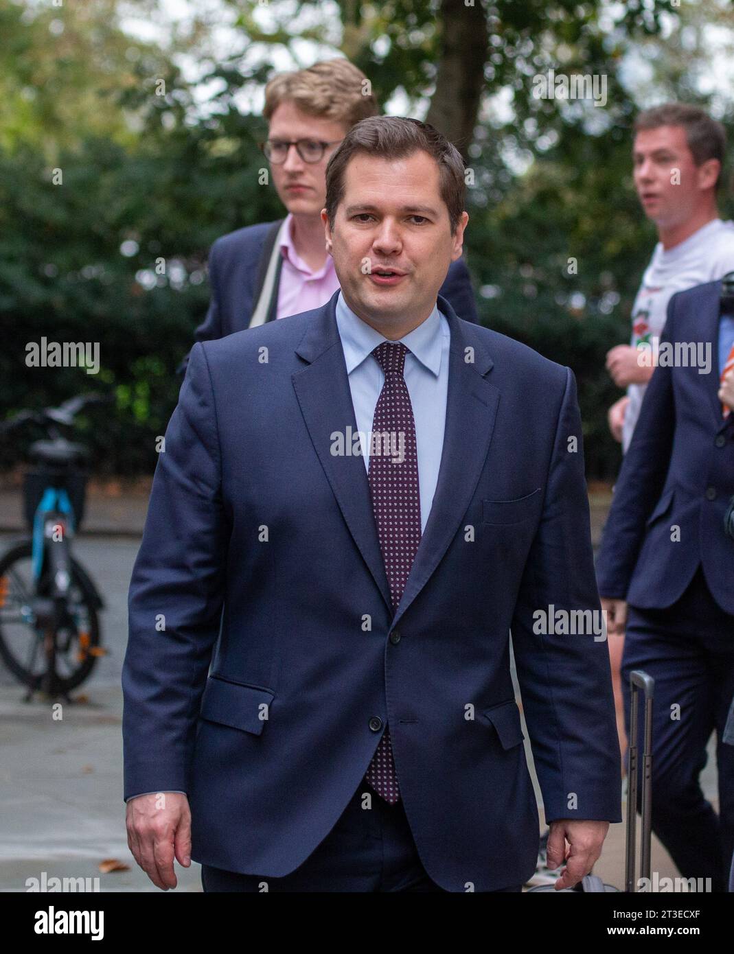 london-england-uk-25th-oct-2023-minister-for-immigration-robert