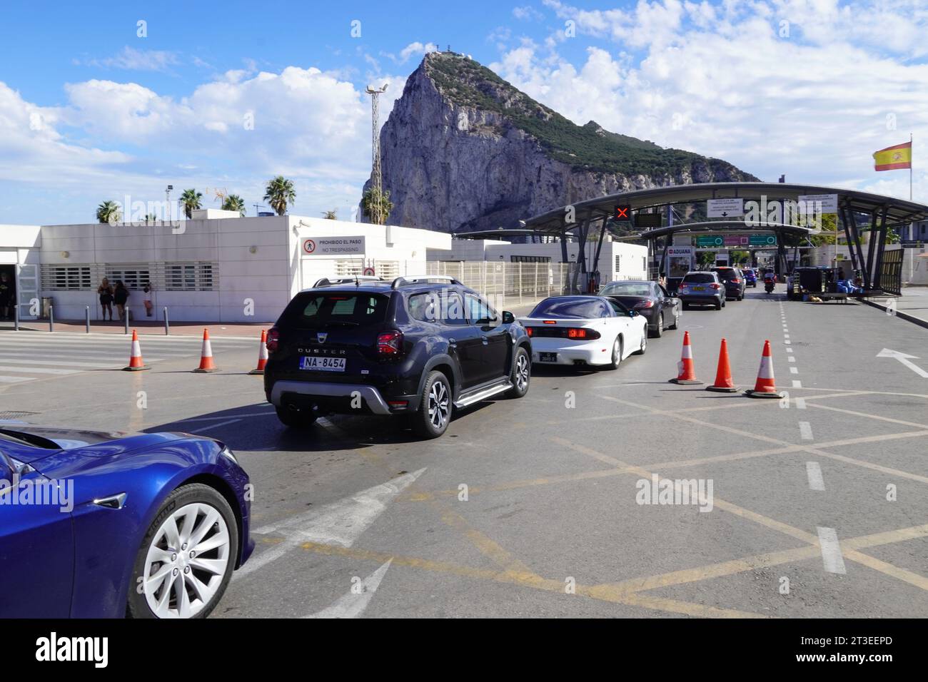 Cars at the gibraltar border hi-res stock photography and images - Alamy