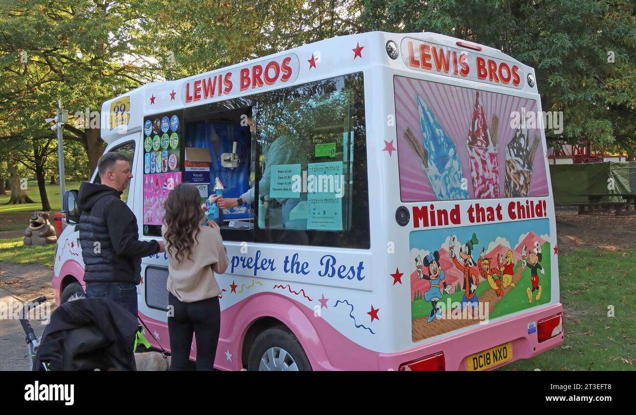 Lewis Brothers Ice Cream van, Walton Gardens , Warrington, Cheshire, England, UK, WA4 6SN Stock Photo