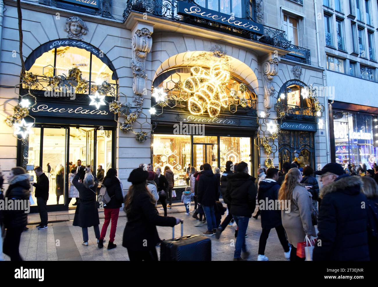 Paris (France): Guerlain boutique at 68 Avenue des Champs-Elysees in Paris 8th arrondissement (district) Stock Photo