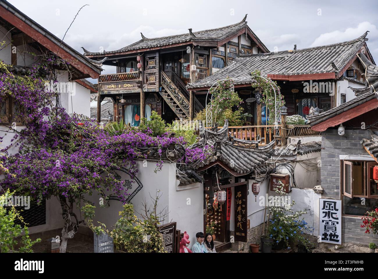 Architectural Features of the Old Town of Lijiang in Yunnan Province ...