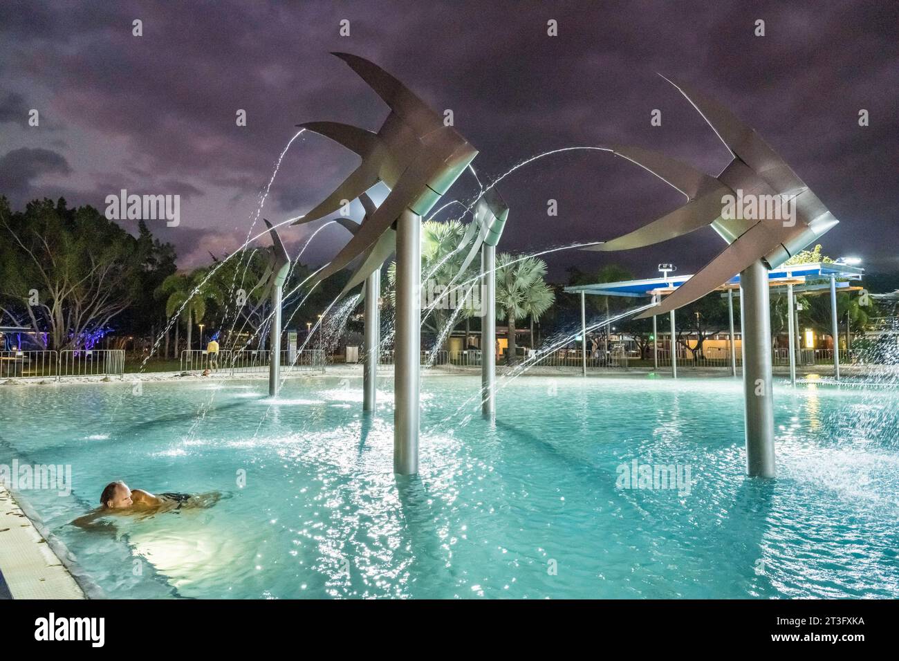 Australia, Queensland, north coast, Cairns, the Cairns esplanade, the