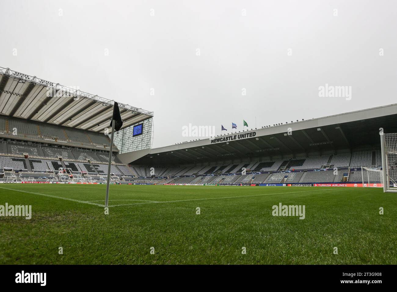 Newcastle, UK. 25th Oct, 2023. A general view of St. James's Park during the UEFA Champions League match Newcastle United vs Borussia Dortmund at St. James's Park, Newcastle, United Kingdom, 25th October 2023 (Photo by Mark Cosgrove/News Images) Credit: News Images LTD/Alamy Live News Stock Photo