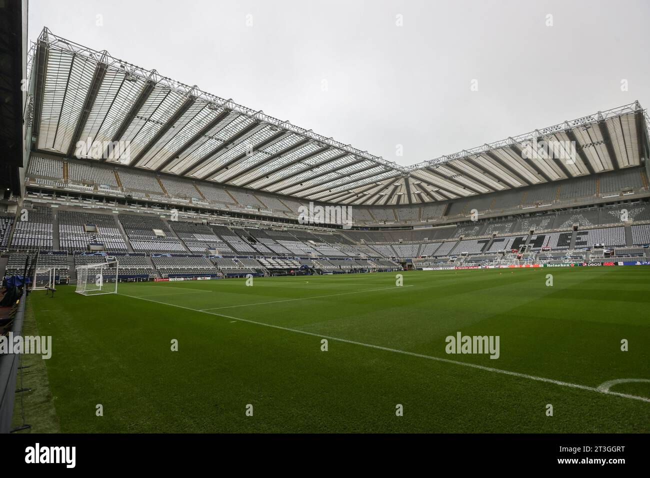 A general view of St. James's Park during the UEFA Champions League match Newcastle United vs Borussia Dortmund at St. James's Park, Newcastle, United Kingdom, 25th October 2023  (Photo by Mark Cosgrove/News Images) in Newcastle, United Kingdom on 10/25/2023. (Photo by Mark Cosgrove/News Images/Sipa USA) Stock Photo