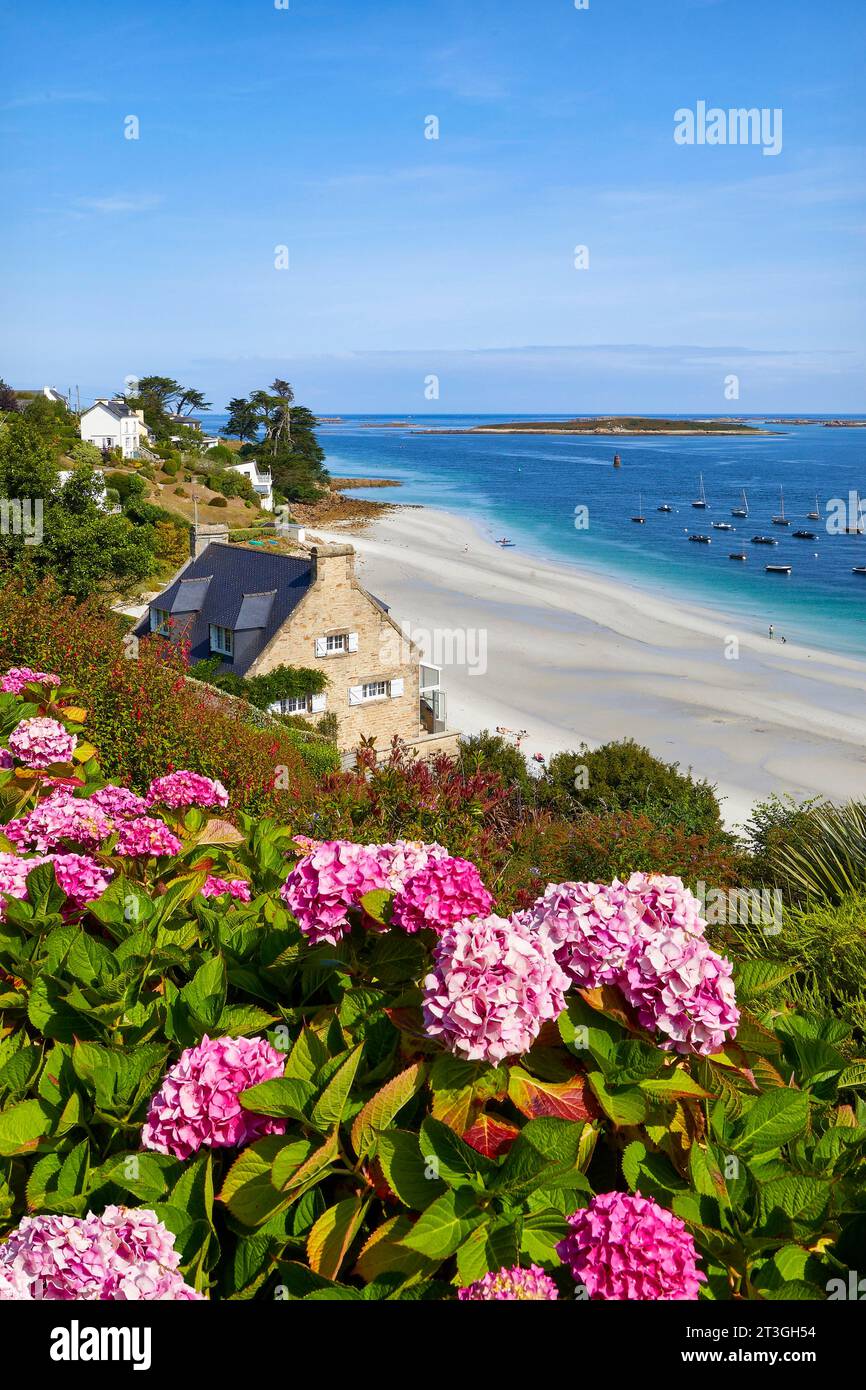 France, Finistère, Abers country (pays des Abers), Légendes coast (côte