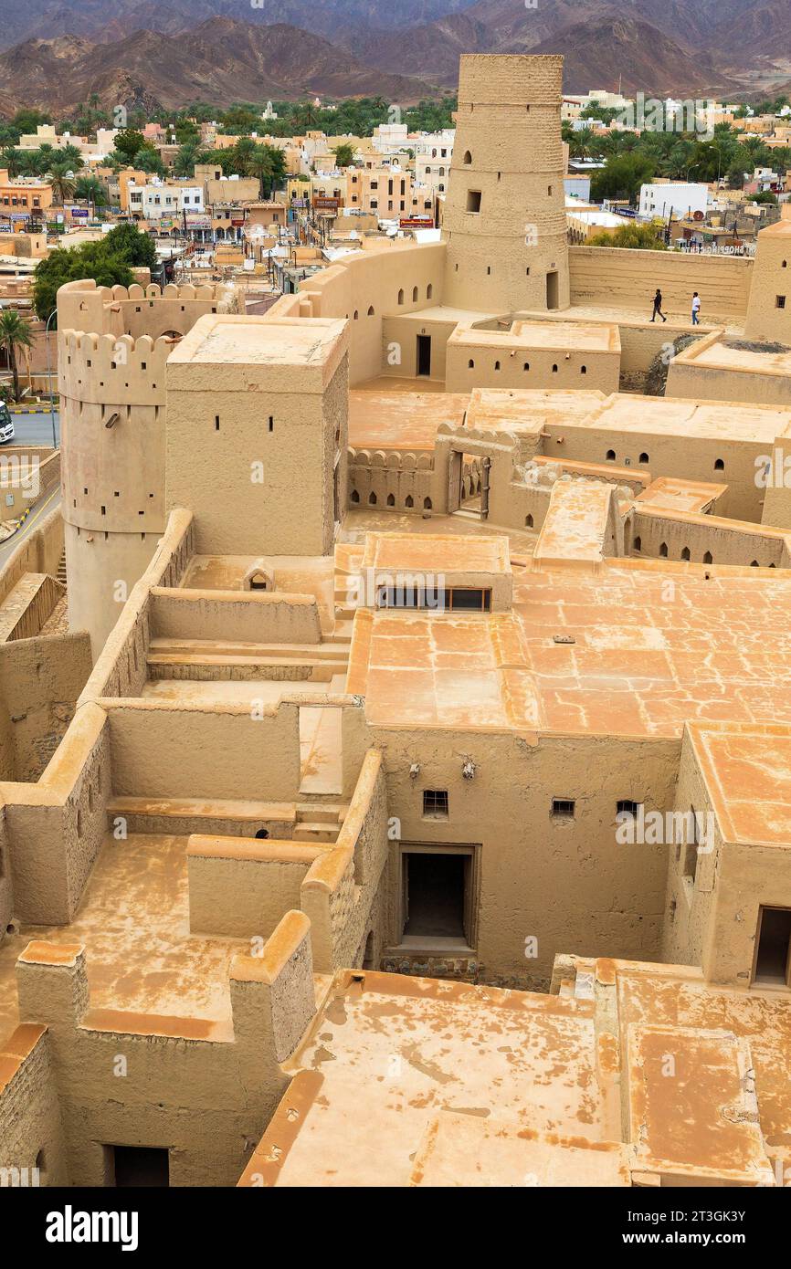 Bahla fort oman middle east hi-res stock photography and images - Alamy