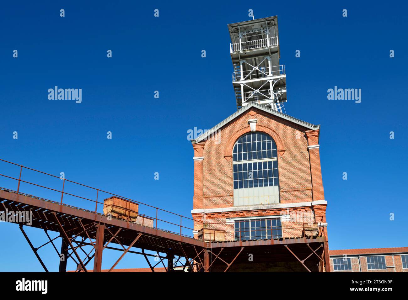 France, Nord, Wallers, mine site of the pit of Arenberg, listed as World Heritage by UNESCO, headframe of the pit number 2 Stock Photo