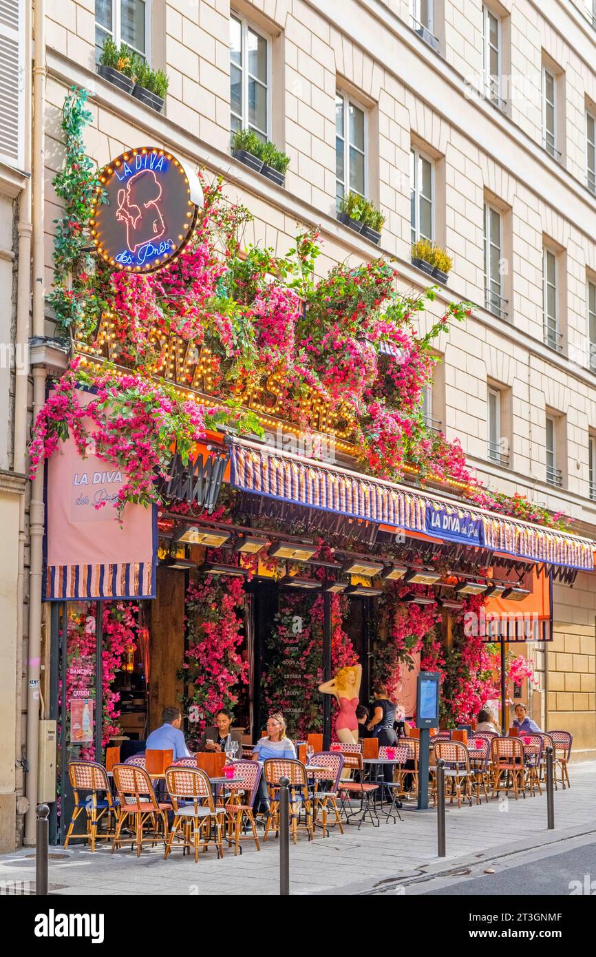 France, Paris, Saint Germain des Pres, cafe la Diva des Pres Stock Photo