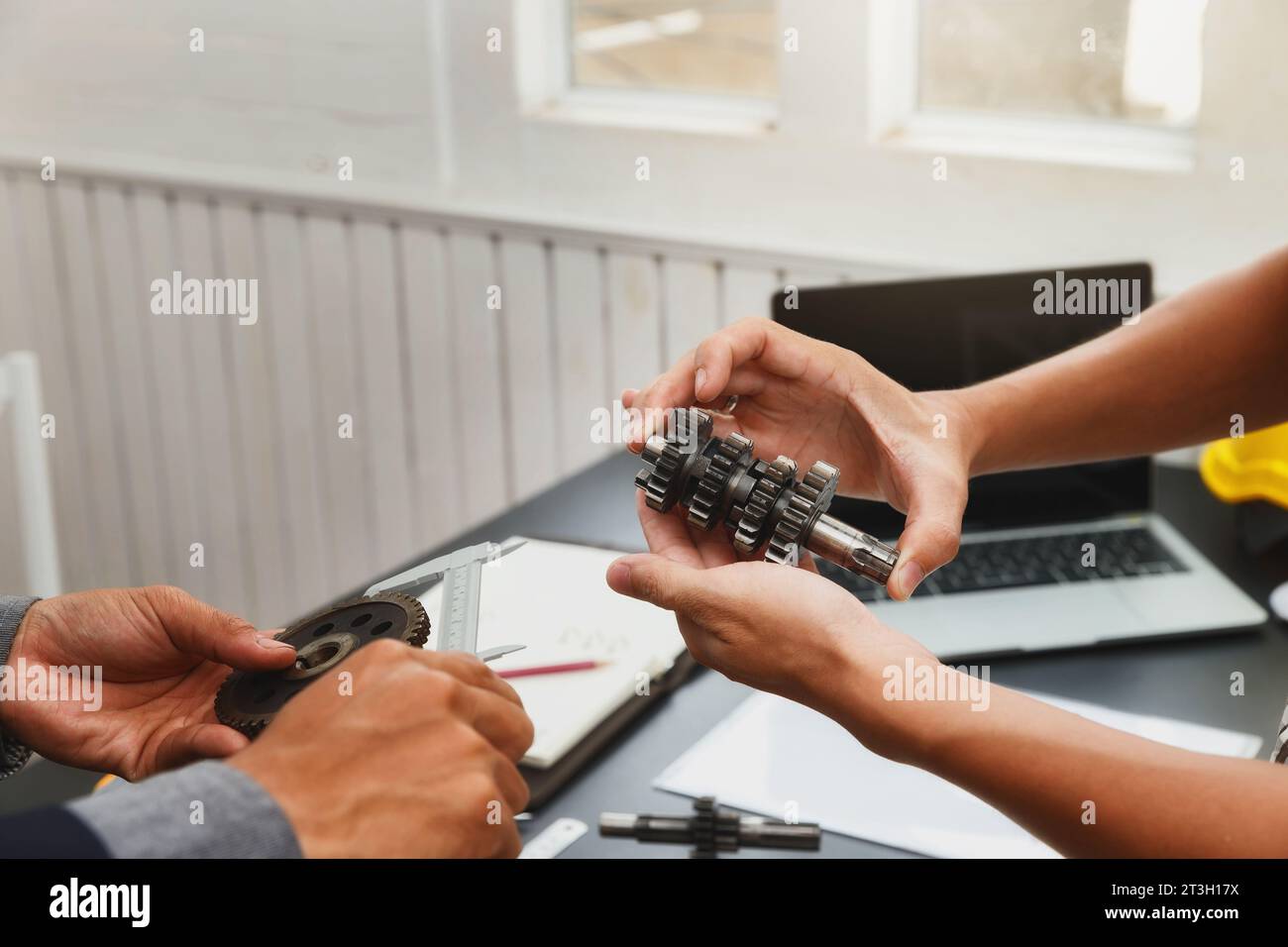 Teamwork energy engineers working together hi-res stock photography and ...