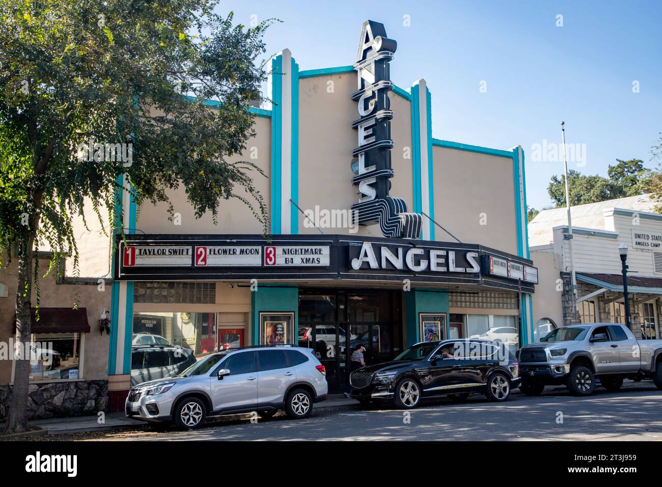 Angels Camp is a small Gold Rush town that sits along Angels Creek in