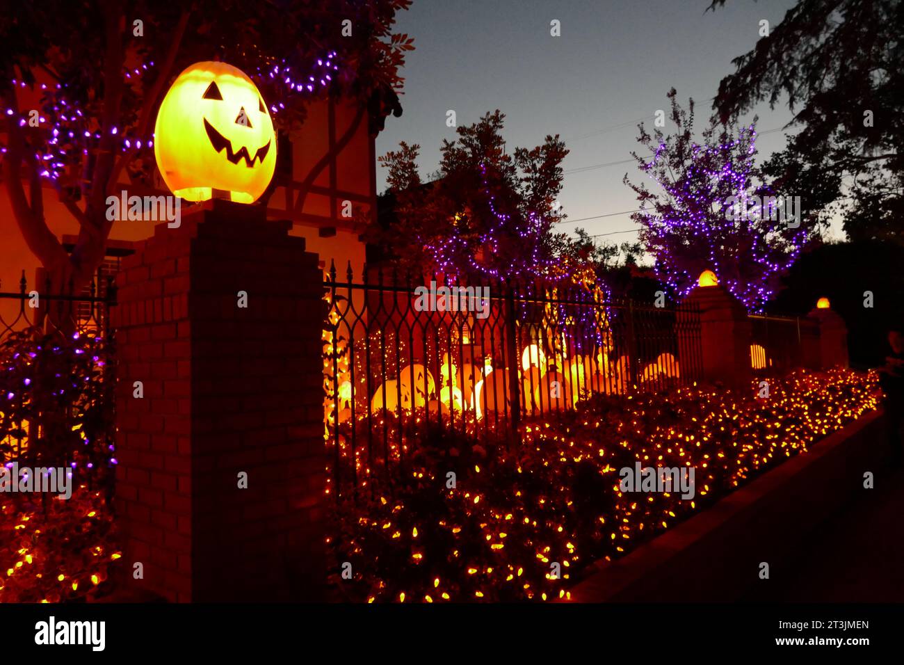 Toluca Lake, California, USA 20th October 2023 A general view of