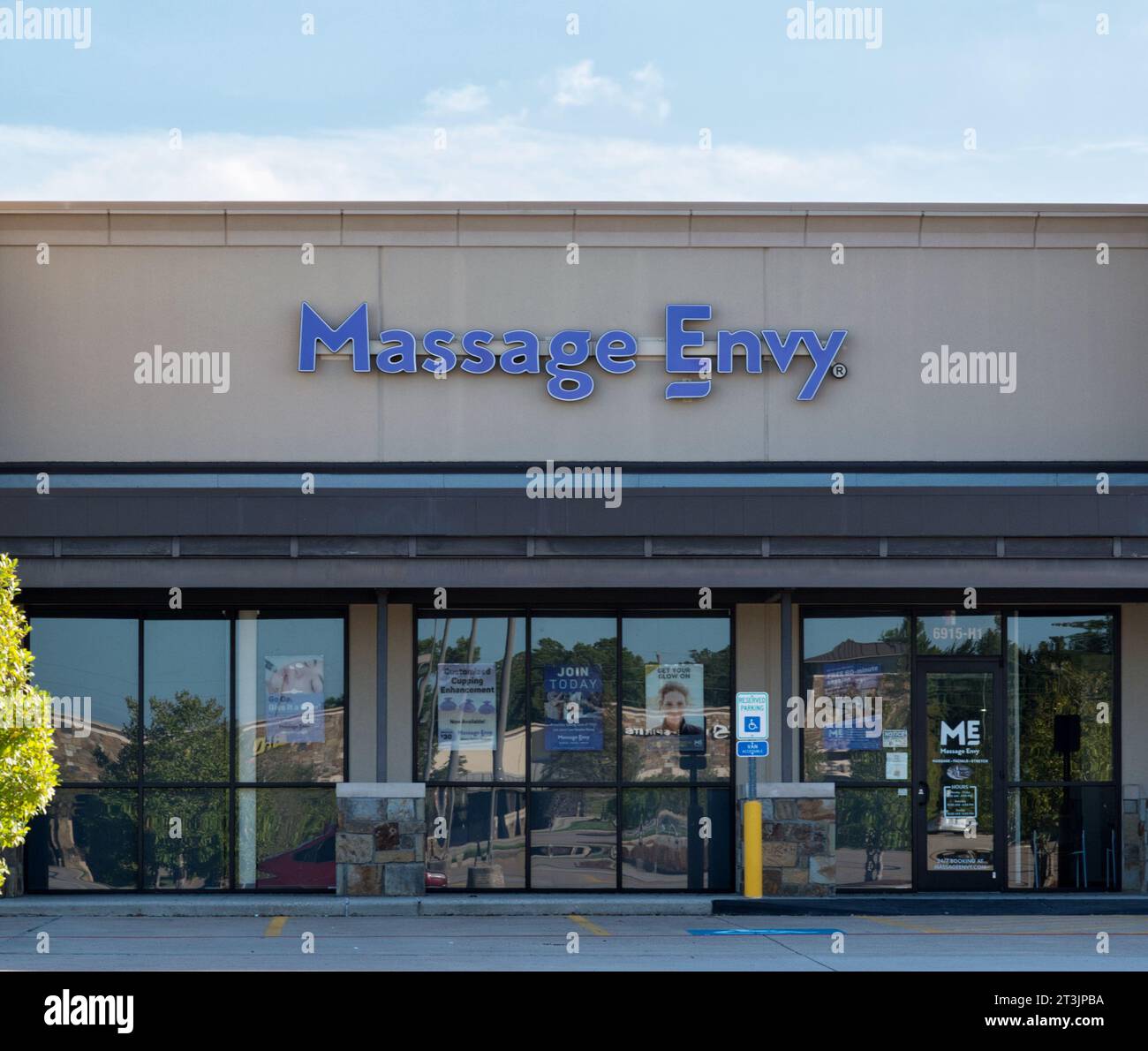 Houston, Texas USA 09-24-2023: Massage Envy company storefront exterior in Houston, TX. American massage and skin care business franchise. Stock Photo