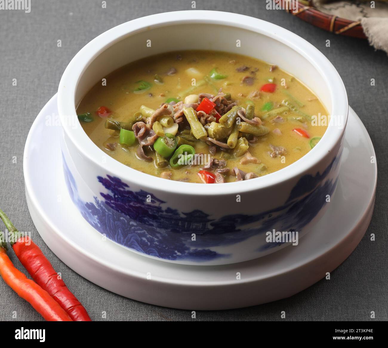 Sautéed（stir fried）Chicken Giblets（ liver and kidney） Stock Photo Alamy