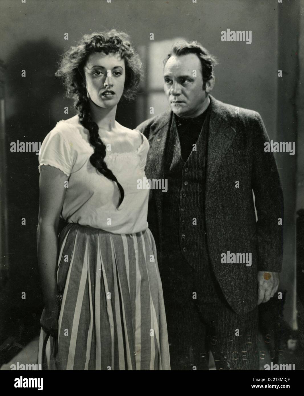 Danish actress Vera Gebuhr and actor Eyvind Johan-Svendsen in the movie Møllen, Denmark 1943 Stock Photo