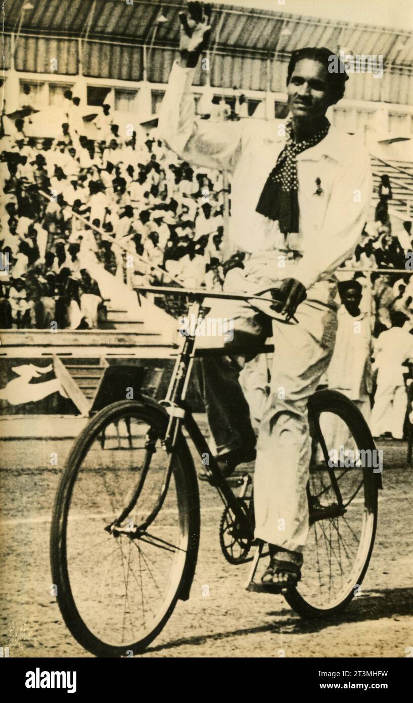 Indian endurance cyclist Afsar Khan, India 1955 Stock Photo