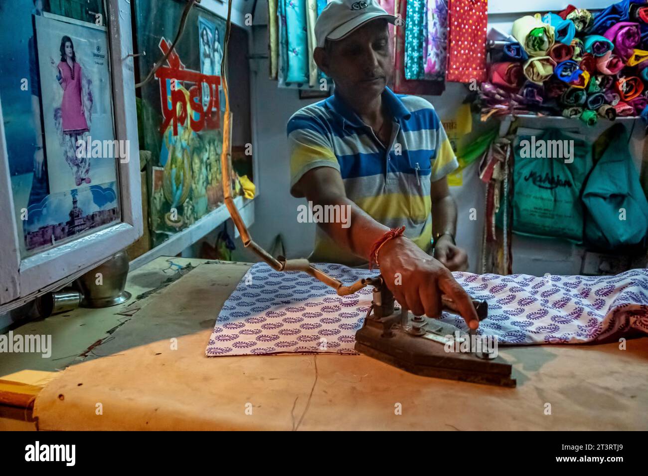 Indian tailor shop hi-res stock photography and images - Alamy
