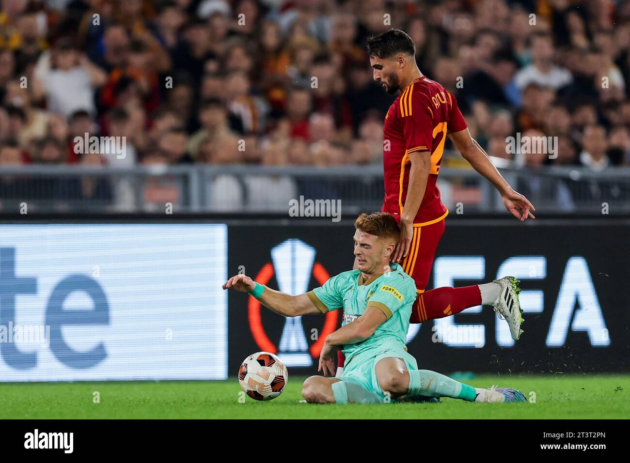 Prague, Czech Republic. 05th Oct, 2023. Soccer players L-R Armel Zohouri of  Tiraspol and Andres Dumitrescu of Slavia Praha in action during the  Football Europe League 2nd round match, group G match