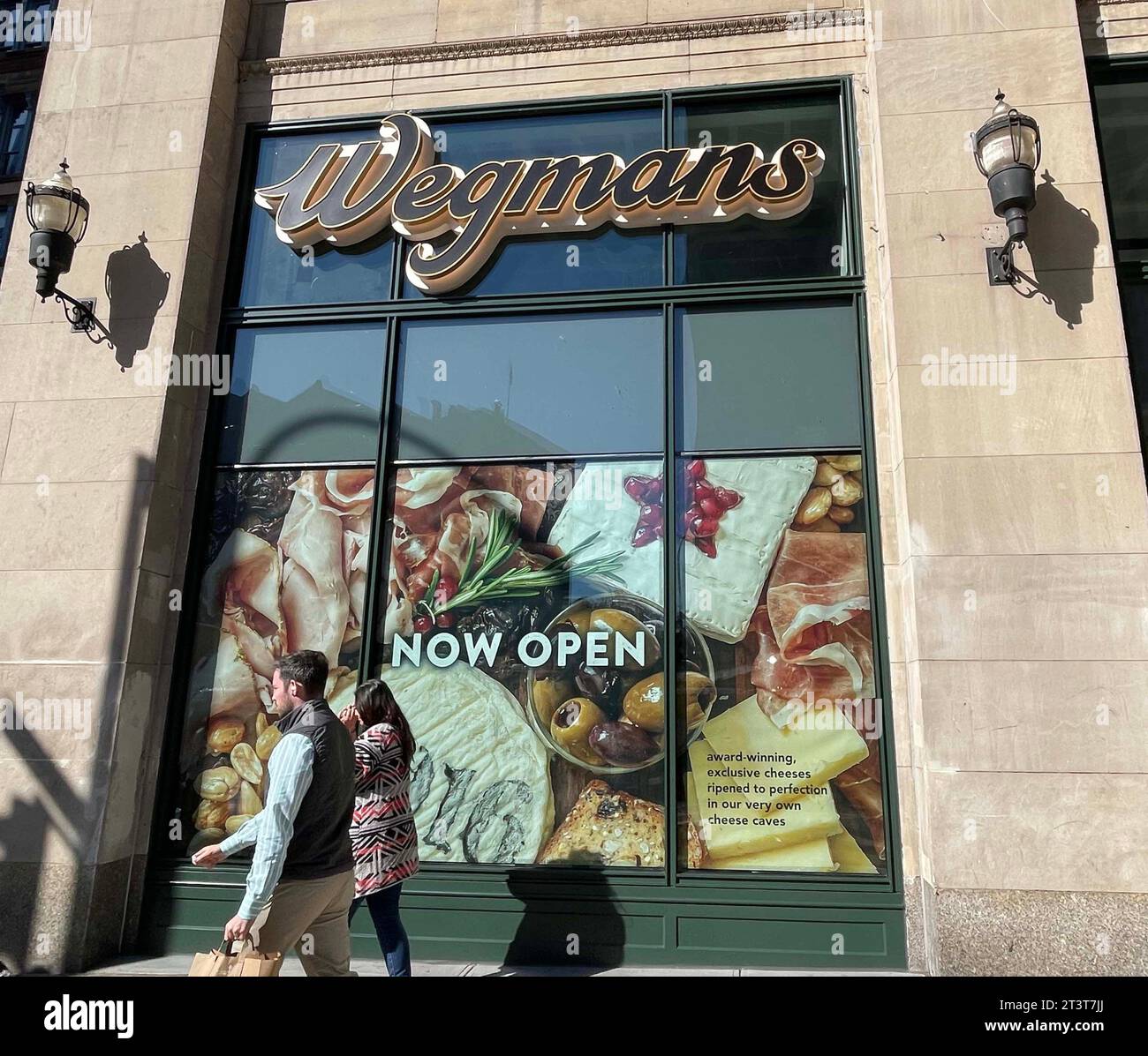New York, New York, USA. 26th Oct, 2023. An exterior view of Wegmans
