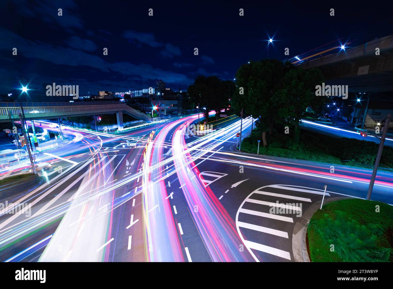 Night timelapse traffic jam city hi-res stock photography and images ...