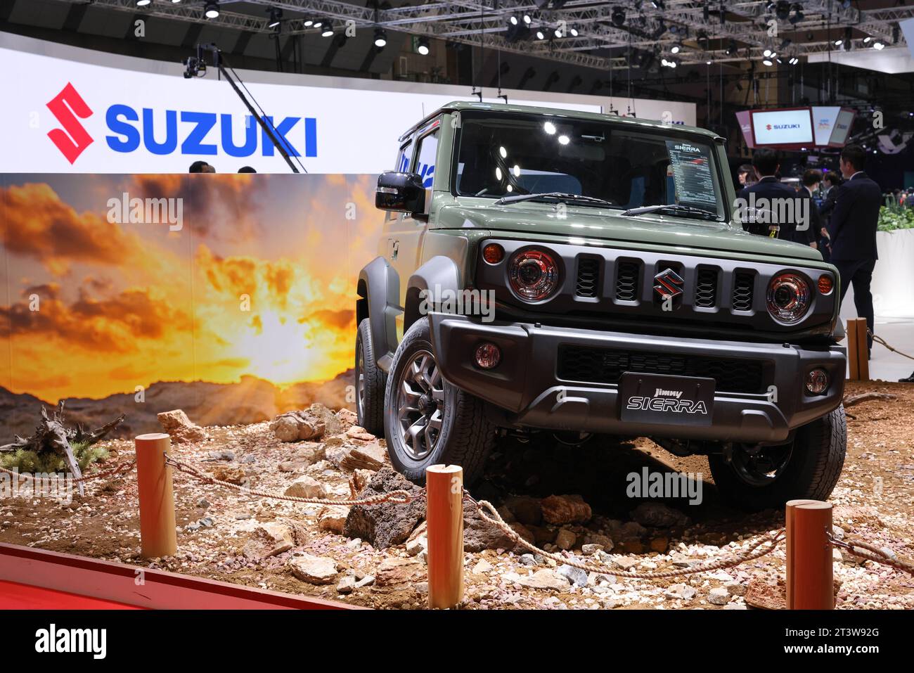 Suzuki jimny sierra hi-res stock photography and images - Alamy