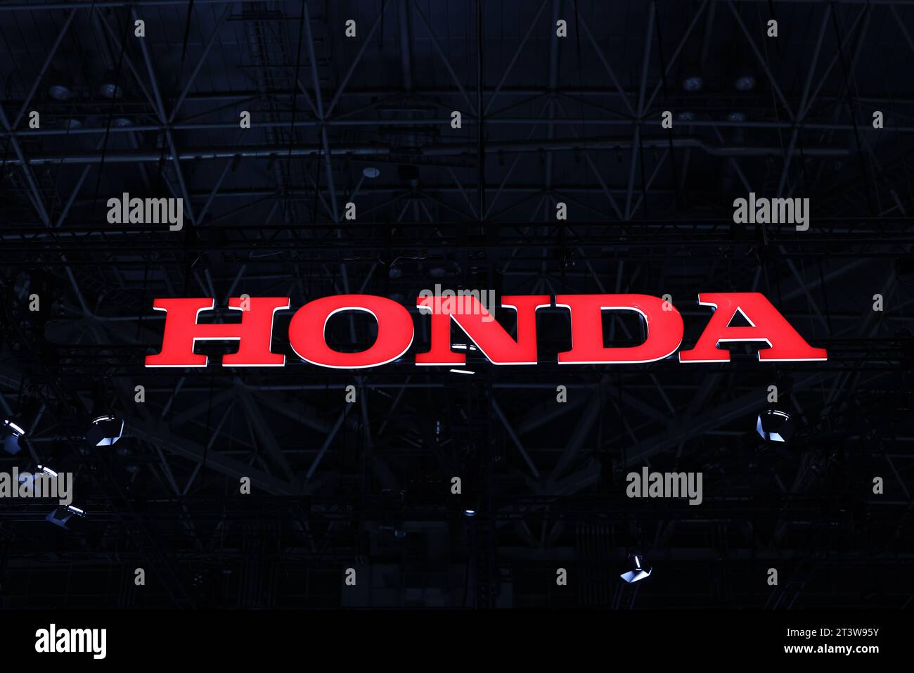 Tokyo, Japan. 25th Oct, 2023. Japanese car maker Honda company logo above their exhibition area
