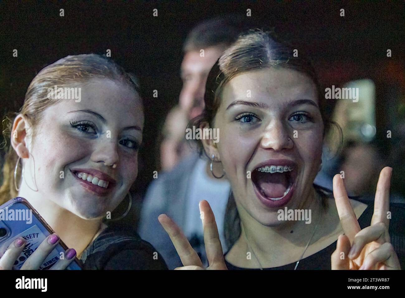 Nottingham, United Kingdom. 26th October 2023, Event: Rock City. “THE STREETS” with Special Guests “HAK BAKER” and “MASTER PEACE”.   PICTURED: FANS   Credit: Mark Dunn/Alamy Live News (To be included where the image is published). Stock Photo