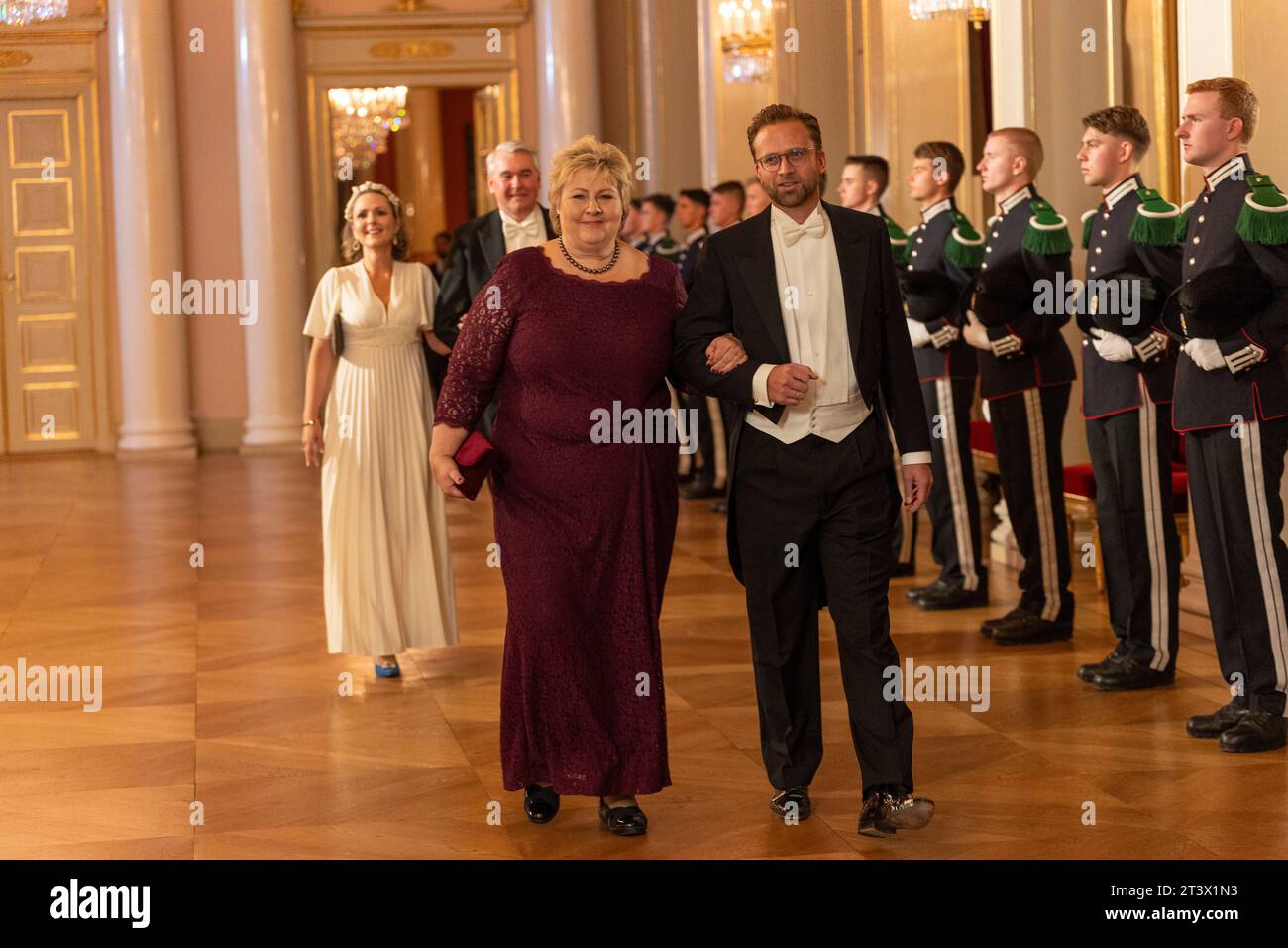 Oslo 20231026.Erna Solberg and Nikolai Astrup arrive at the dinner for the representatives of the Storting at the Palace. Crown Prince Regent Haakon has the role of host for the annual dinner. King Harald is on sick leave. Photo: Frederik Ringnes / NTB Stock Photo