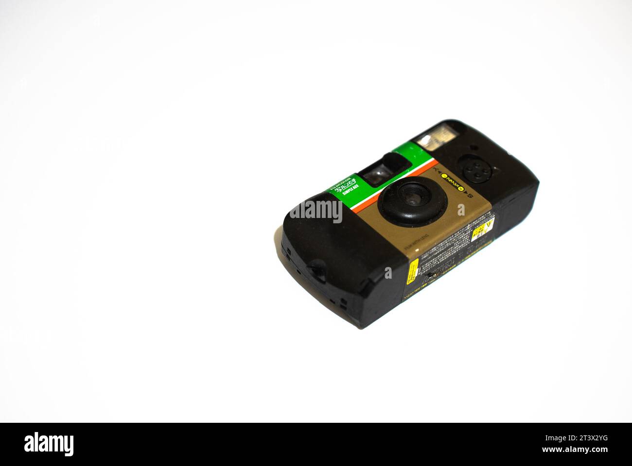 A Fujifilm disposable camera with Fujifilm 35mm film inside. A