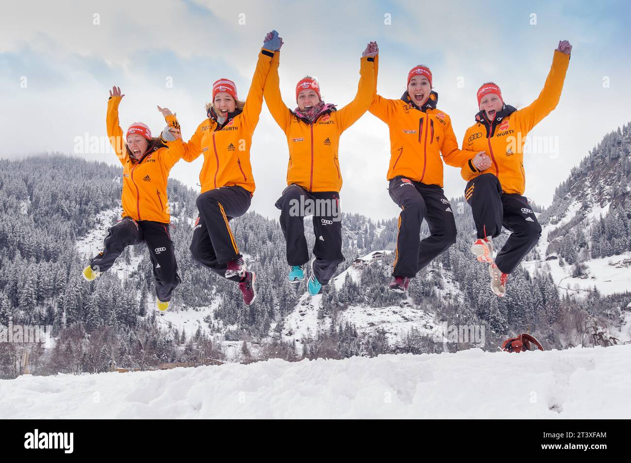 Franziska Hildebrand, Vanessa Hinz, Franziska Preuss, Luise Kummer, Laura Dahlmeier Deutsche Biathletinnen beim Fotoshooting in Ridnaun, Italien am 22.02.2015 Stock Photo