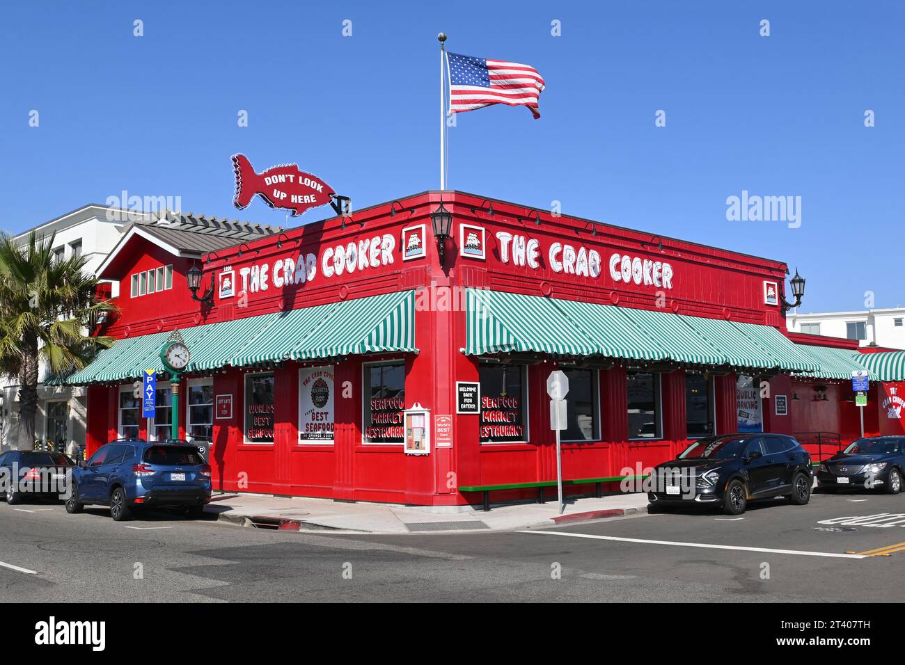 NEWPORT BEACH, CALIFORNIA - 26 OCT 2023: The Crab Cooker Fish Market and Restaurant serves one thing, Fish, for over 50 years. Stock Photo