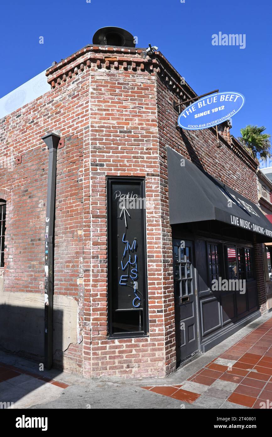 NEWPORT BEACH, CALIFORNIA - 26 OCT 2023: The Blue Beet restaurant, bar and night club near the pier. Stock Photo