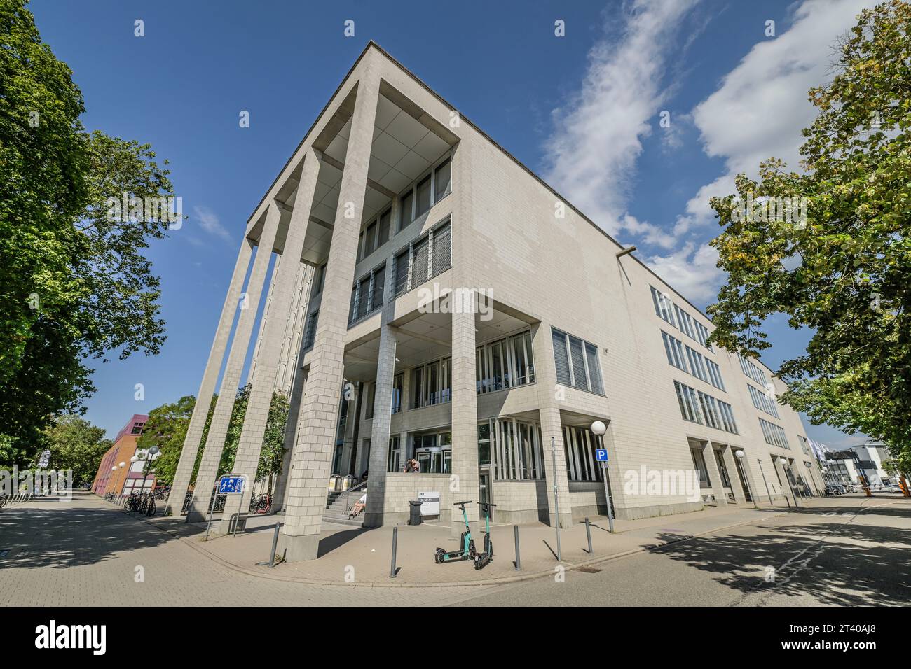 Neue Bibliothek, Karlsruher Institut für Technologie KIT, Engesserstraße, Campus Süd, Karlsruhe, Baden-Württemberg, Deutschland Stock Photo