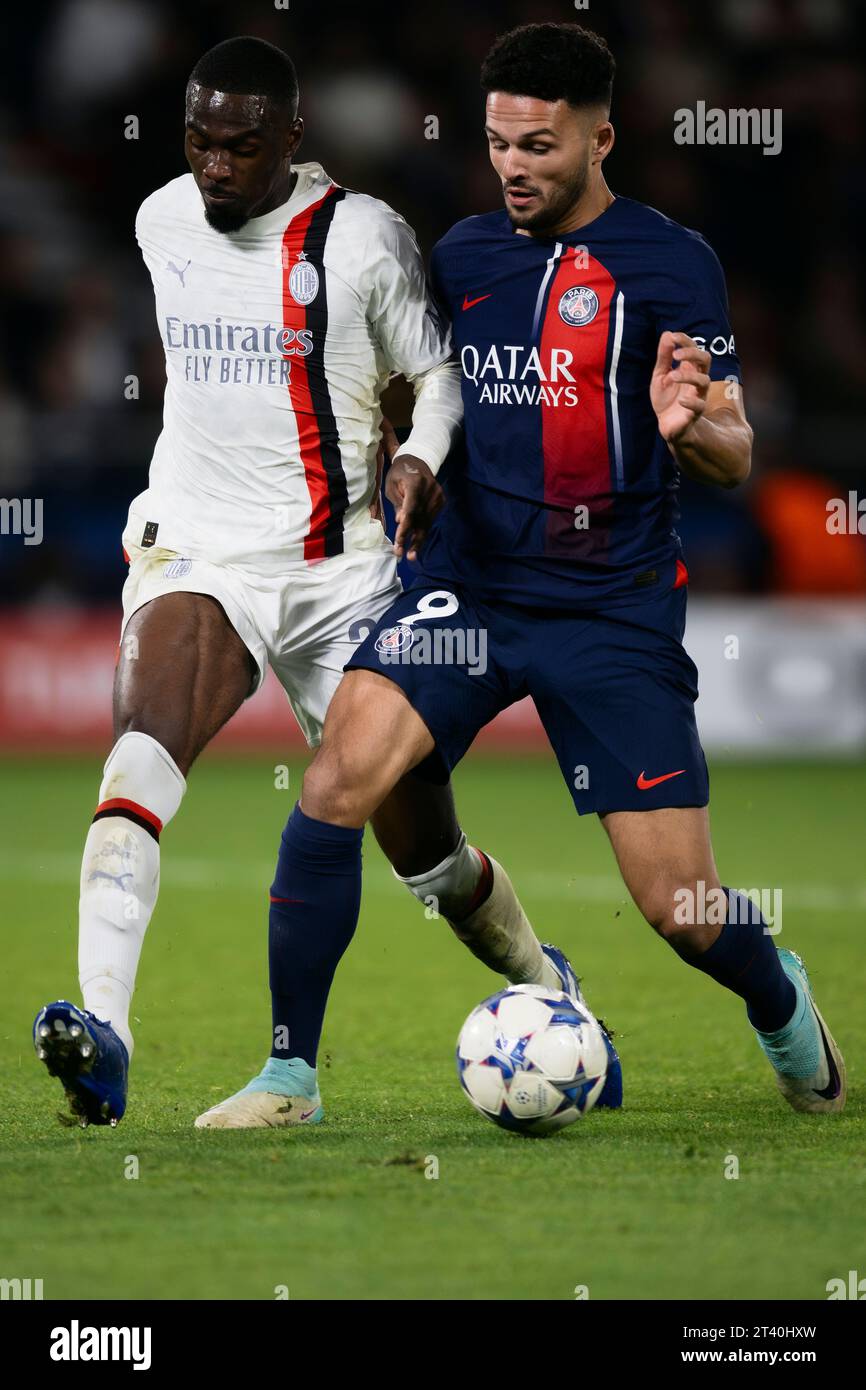 Goncalo Ramos of Paris Saint-Germain FC competes for the ball with Fikayo Tomori of AC Milan during the UEFA Champions League football match between Paris Saint-Germain FC and AC Milan. Stock Photo
