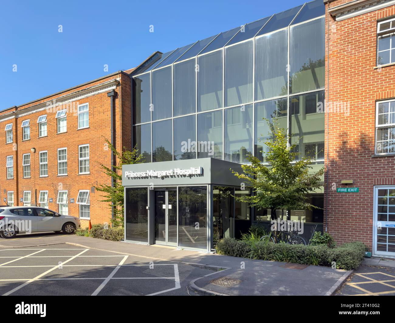 Entrance to The Princess Margaret Hospital, Osborne Road, Windsor, Berkshire, England, United Kingdom Stock Photo