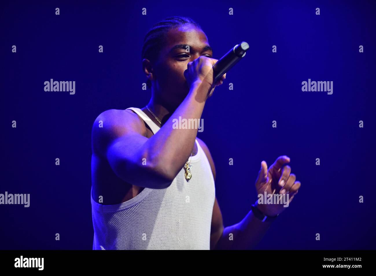 Travian Toronto Rapper CORAL GABLES, FLORIDA - OCTOBER 26: Travian McNair performs live on ...