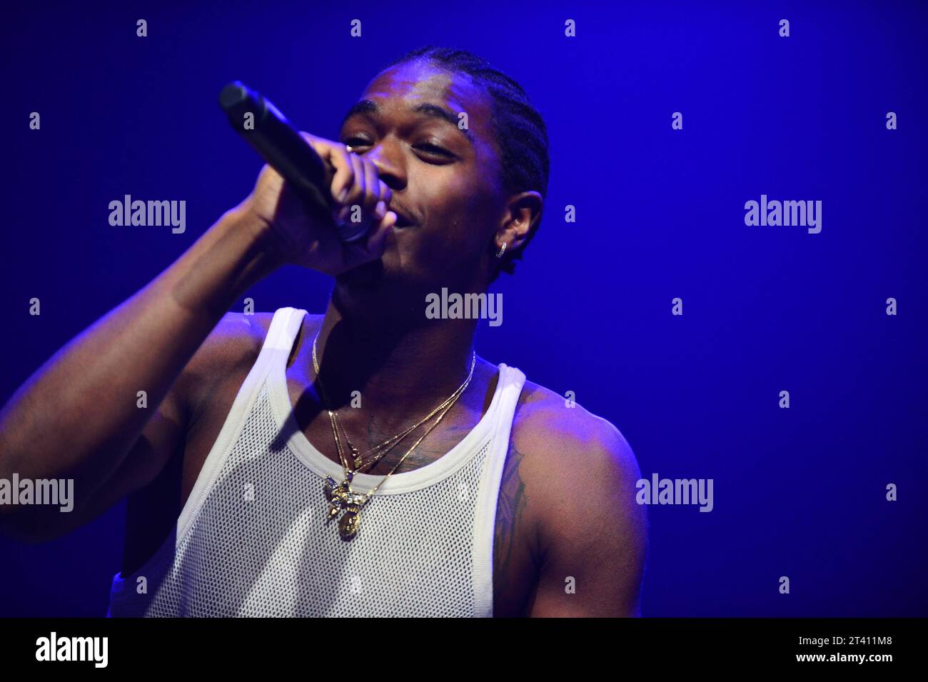 Travian Toronto Rapper CORAL GABLES, FLORIDA - OCTOBER 26: Travian McNair performs live on ...