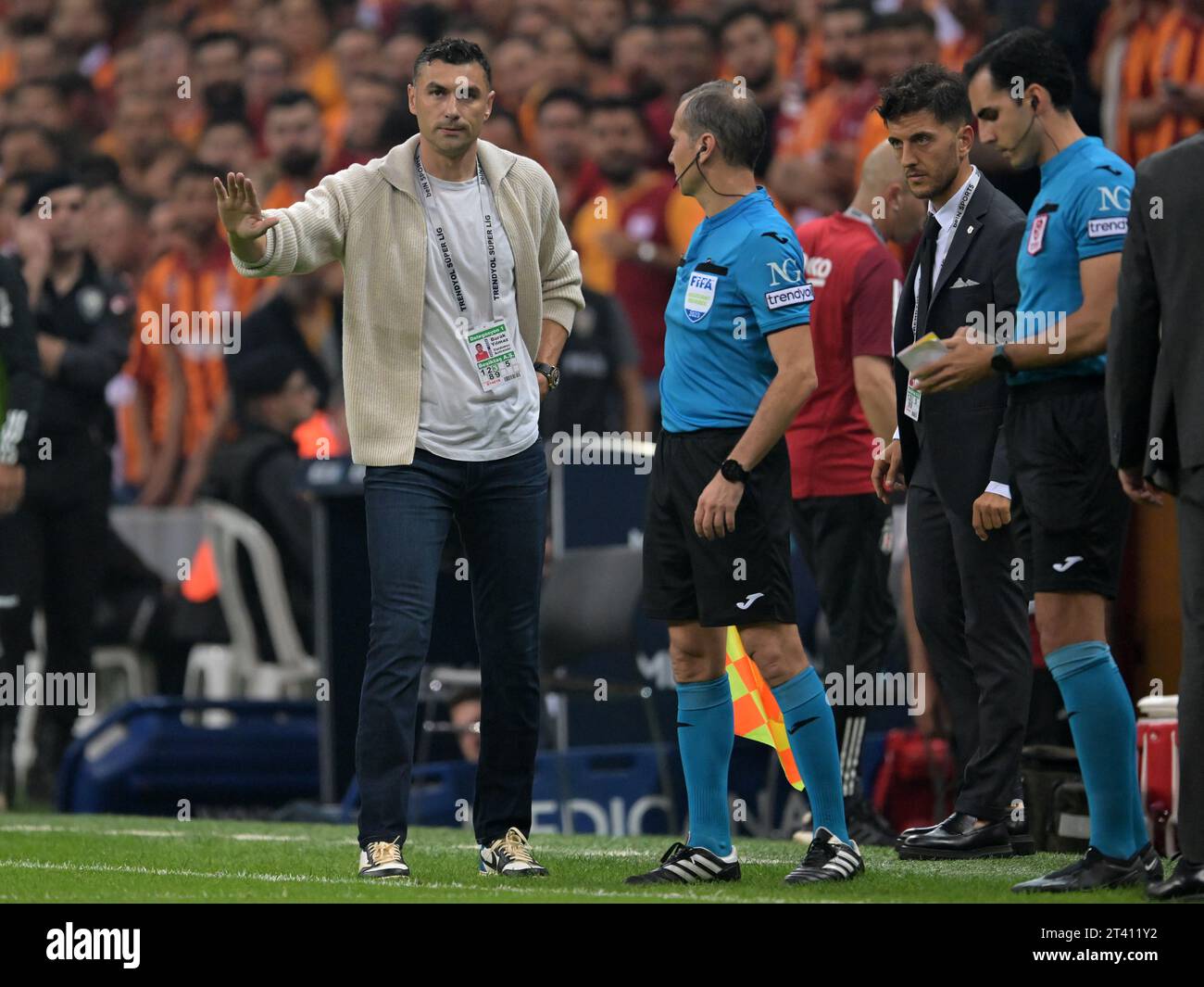 Turkey coach l hi-res stock photography and images - Alamy