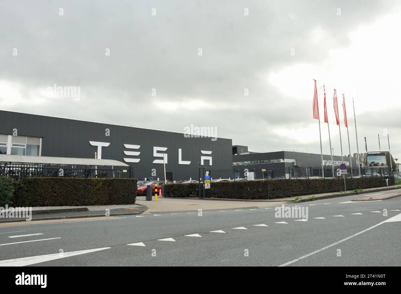 Tesla dealer, Amsterdam. The Netherlands Stock Photo Alamy