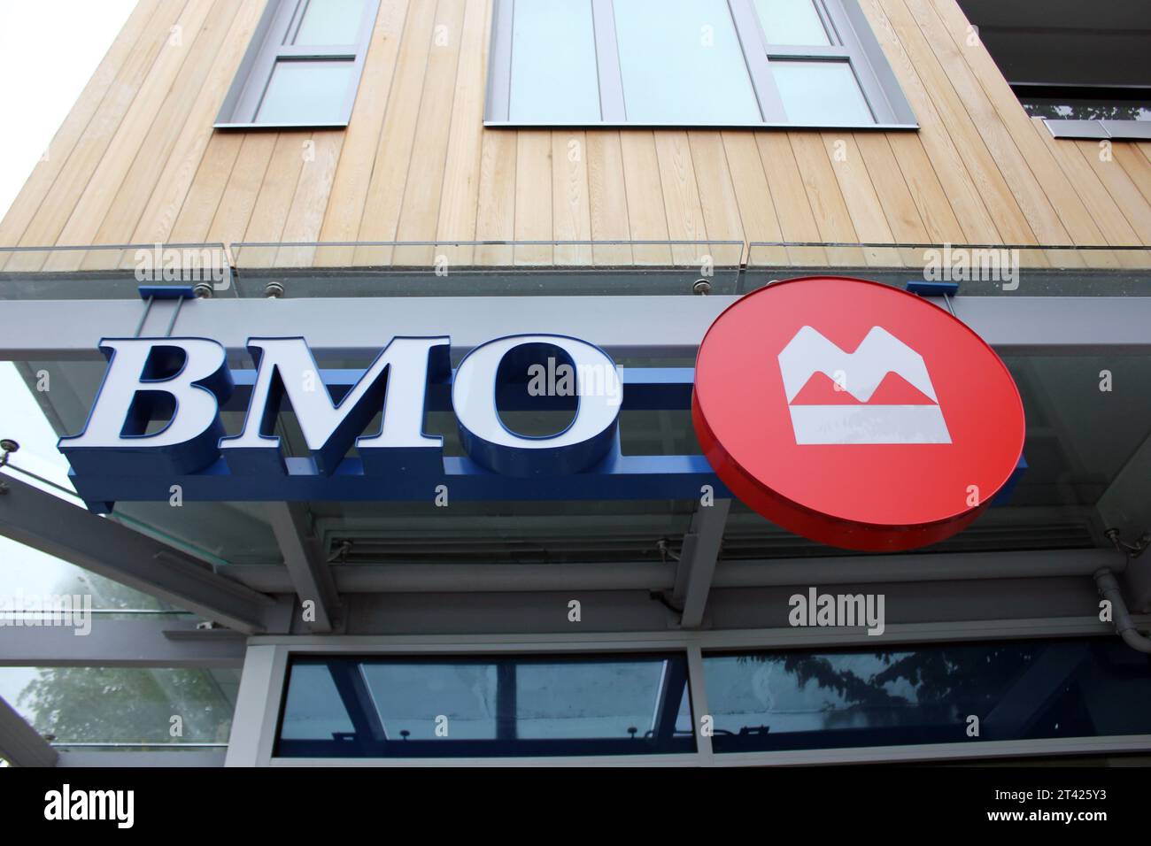 An exterior shot of a building in a city center, featuring a BMO bank sign Stock Photo
